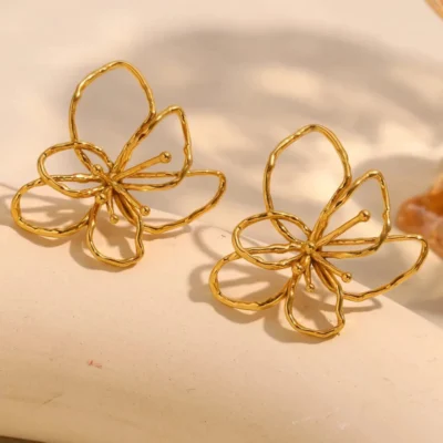 Floral grace Earring